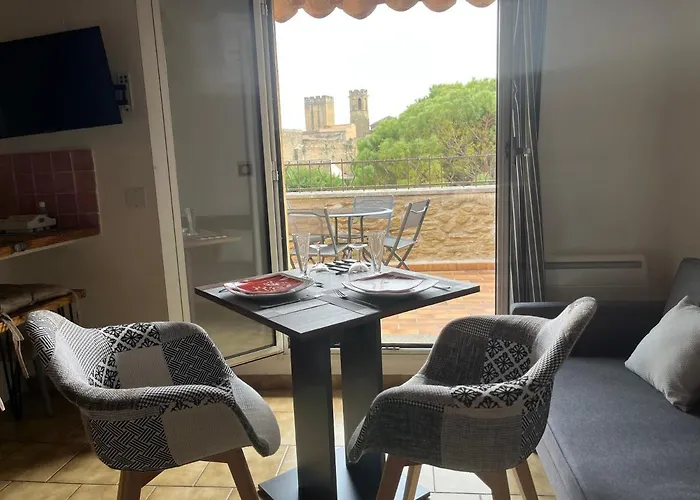 grande terrasse CLIM parking privé SMART TV netflix